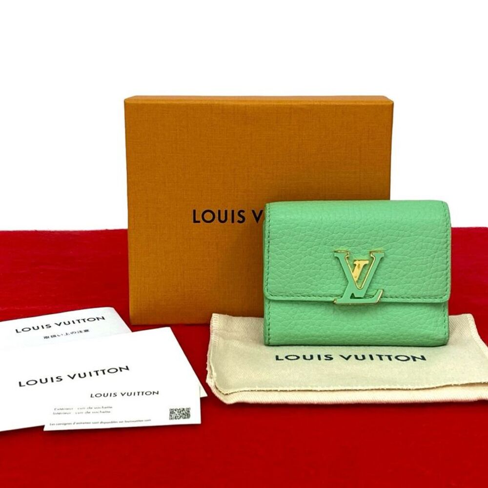 Louis Vuitton Portefeuille Capucines XS Leather Trifold Wallet